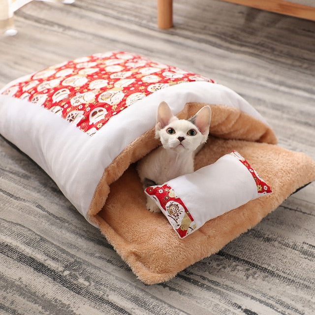 MADDEN Cute Cat Bed Warm Cat Sleeping Bag